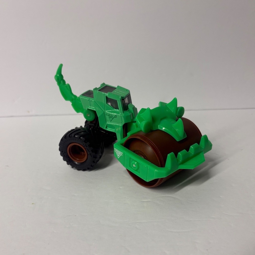 Monster Jam Dirt Squad Rolland Green Steam Roller JCB Monster Truck 1:64 Scale